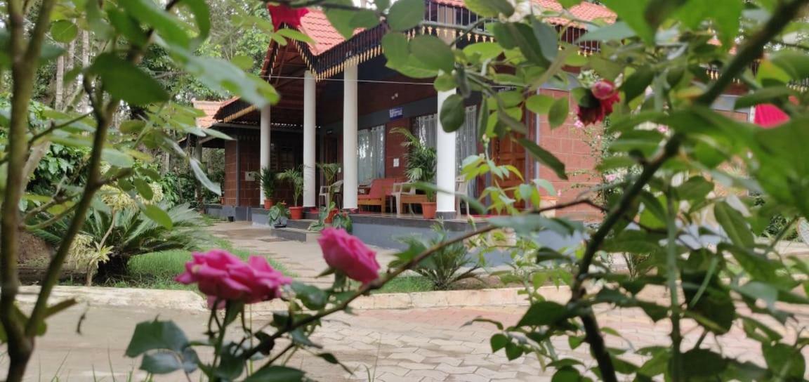Rai Cottage @ Coorg ,Suntikoppa Экстерьер фото